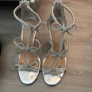 Elegant Silver Strappy Women's Sandals